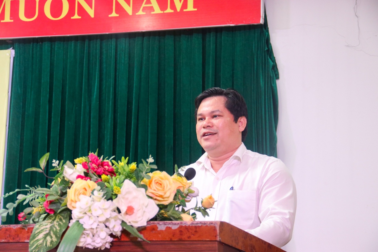 Phó Chủ tịch UBND tỉnh Trần Phước Hiền chủ trì hội nghị