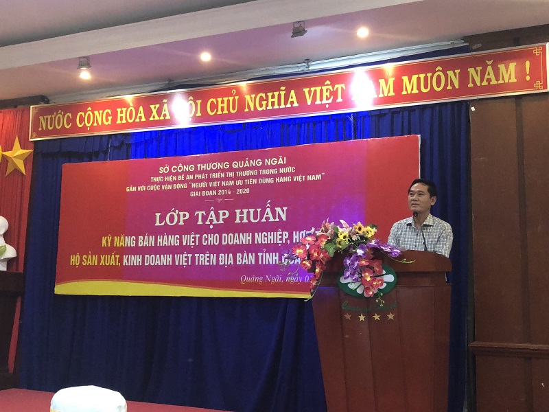 Khai giảng lớp tập huấn “Kỹ năng bán hàng Việt cho doanh nghiệp, hợp tác xã, hộ sản xuất kinh doanh Việt năm 2020” tại tỉnh Quảng Ngãi