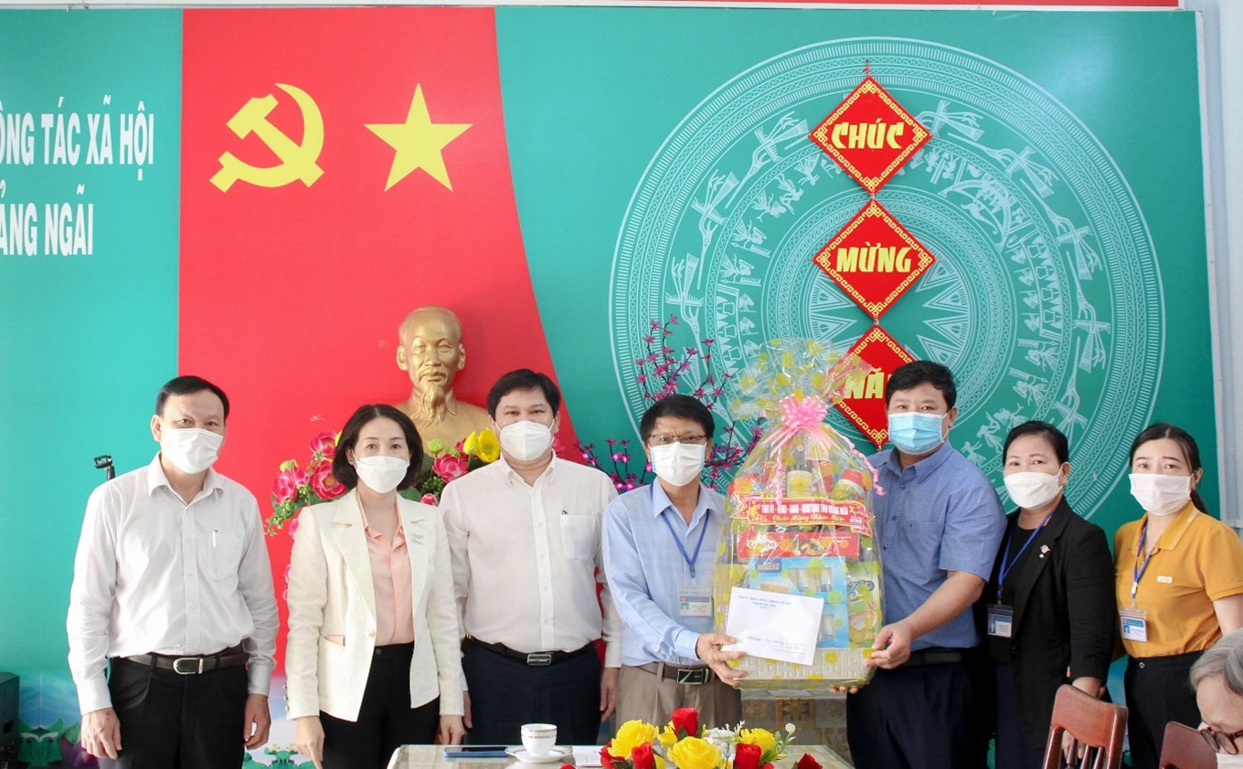 Lãnh đạo Sở Công Thương tham gia đoàn của lãnh đạo UBND tỉnh thăm, chúc Tết nhân dịp Tết Nguyên Đán Nhâm Dần 2022