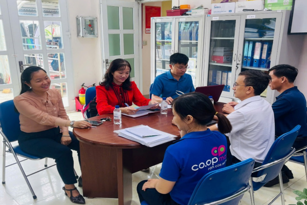 Kiểm tra, hậu kiểm về an toàn thực phẩm đối với các cơ sở sản xuất, kinh doanh thực phẩm, cơ sở sản xuất dụng cụ, vật liệu bao gói, chứa đựng tiếp xúc trực tiếp với thực phẩm thuộc quyền quản lý của ngành công thương trên địa bàn tỉnh Quảng Ngãi năm 2025